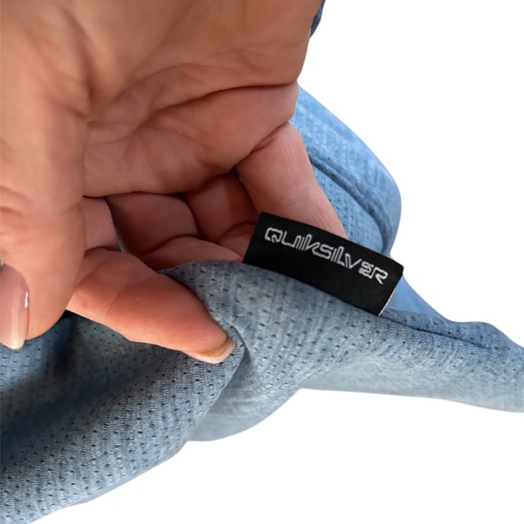 NWT Quicksilver light blue sweatshirt size extra large - Picture 2 of 8